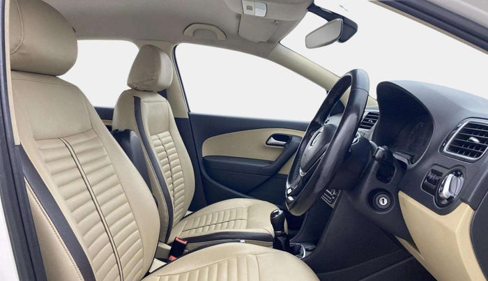 2016 Volkswagen Ameo HIGHLINE1.2L, Petrol, Manual, 85,479 km, Right Side Front Door Cabin