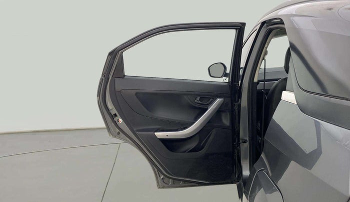 2022 Tata NEXON XM SUNROOF PETROL, Petrol, Manual, 34,082 km, LHS Rear Door