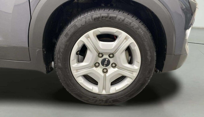 2023 KIA SONET HTK PLUS 1.2, Petrol, Manual, 40,363 km, Right Front Wheel