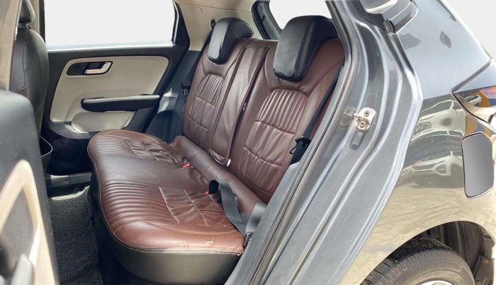 2024 Tata ALTROZ XZ CNG, CNG, Manual, 30,784 km, Right Side Rear Door Cabin