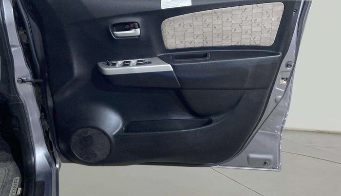 2016 Maruti Wagon R 1.0 VXI AMT, Petrol, Automatic, 53,615 km, Driver Side Door Panels Control