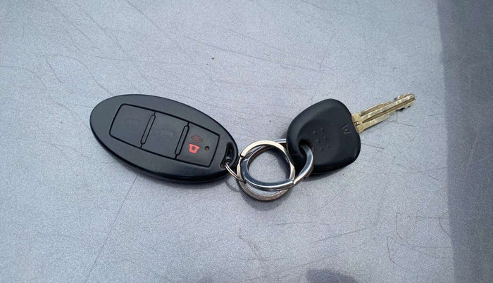 2014 Hyundai Eon ERA +, Petrol, Manual, 84,373 km, Key Close Up