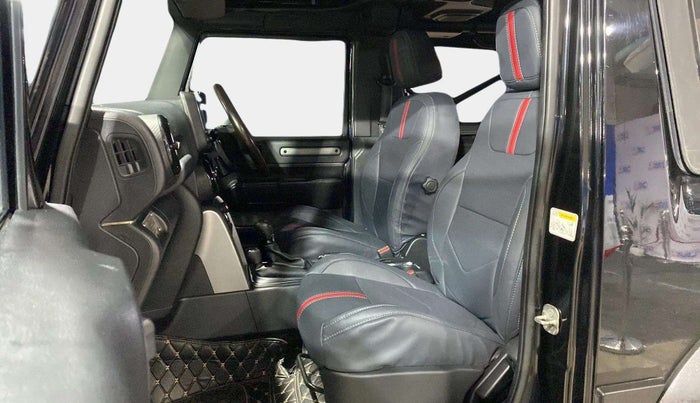 2021 Mahindra Thar LX  P 4WD AT CONVERTIBLE, Petrol, Automatic, 38,840 km, Right Side Front Door Cabin