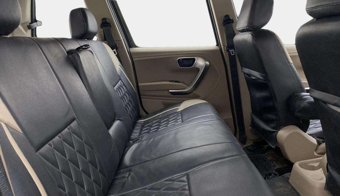 2022 Mahindra BOLERO NEO N 10 (O), Diesel, Manual, 31,988 km, Right Side Rear Door Cabin