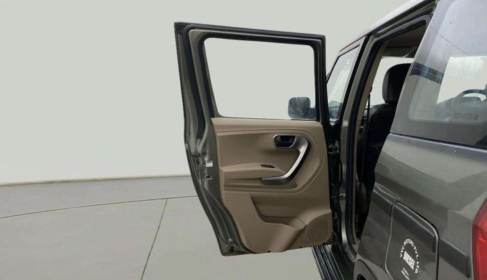 2022 Mahindra BOLERO NEO N 10 (O), Diesel, Manual, 31,988 km, LHS Rear Door