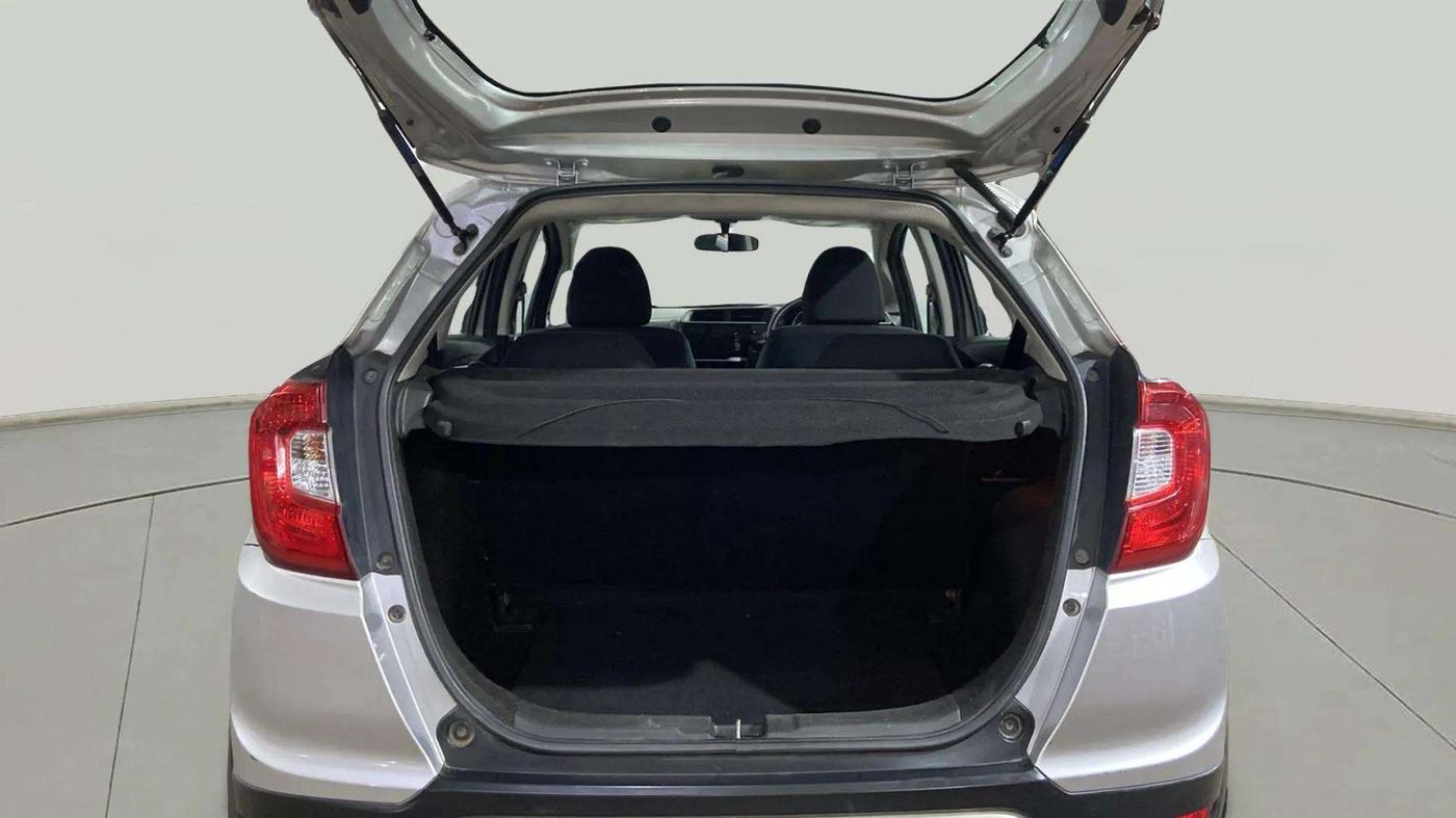 2019 Honda WR-V 1.2L I-VTEC VX MT, Petrol, Manual, 35,143 km, Boot Open Zoomed View