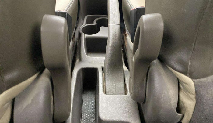2015 Hyundai i10 MAGNA 1.1, Petrol, Manual, 70,346 km, Driver Side Adjustment Panel
