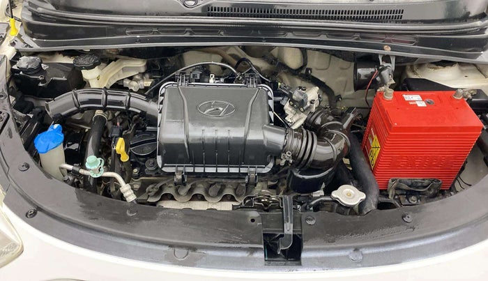 2015 Hyundai i10 MAGNA 1.1, Petrol, Manual, 70,346 km, Engine View