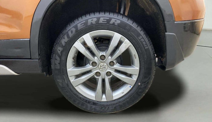 2018 Maruti Vitara Brezza VDI AMT, Diesel, Automatic, 49,650 km, Left Rear Wheel
