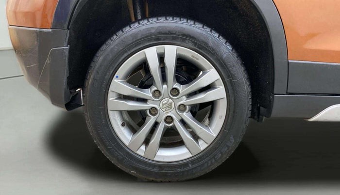 2018 Maruti Vitara Brezza VDI AMT, Diesel, Automatic, 49,650 km, Right Rear Wheel