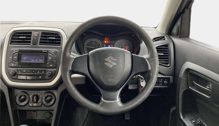 2018 Maruti Vitara Brezza VDI AMT, Diesel, Automatic, 49,650 km, Steering Wheel Close Up