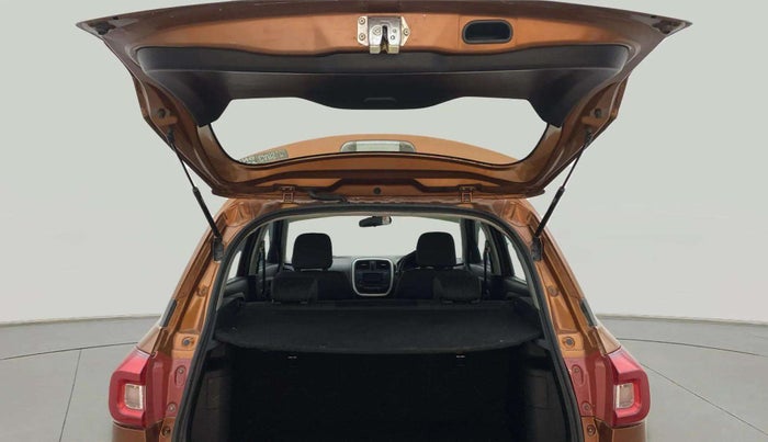 2018 Maruti Vitara Brezza VDI AMT, Diesel, Automatic, 49,650 km, Boot Door Open