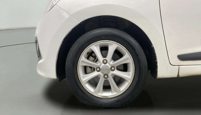 2015 Hyundai Grand i10 ASTA AT 1.2 KAPPA VTVT, Petrol, Automatic, 75,626 km, Left Front Wheel