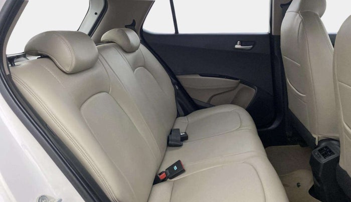 2015 Hyundai Grand i10 ASTA AT 1.2 KAPPA VTVT, Petrol, Automatic, 75,626 km, Right Side Rear Door Cabin
