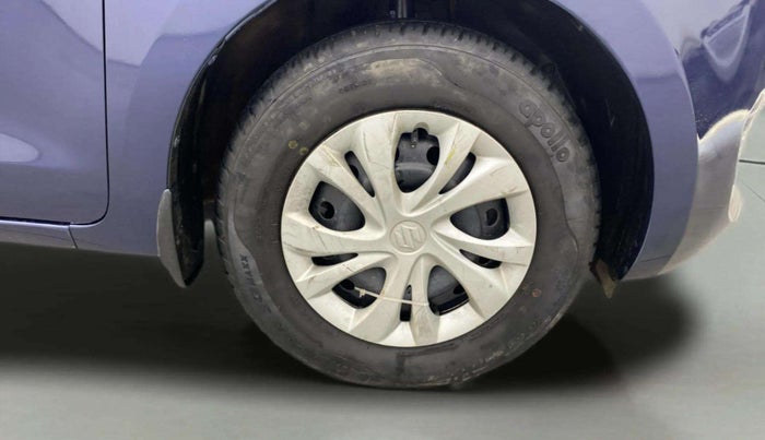 2019 Maruti Swift VXI, Petrol, Manual, 39,026 km, Right Front Wheel