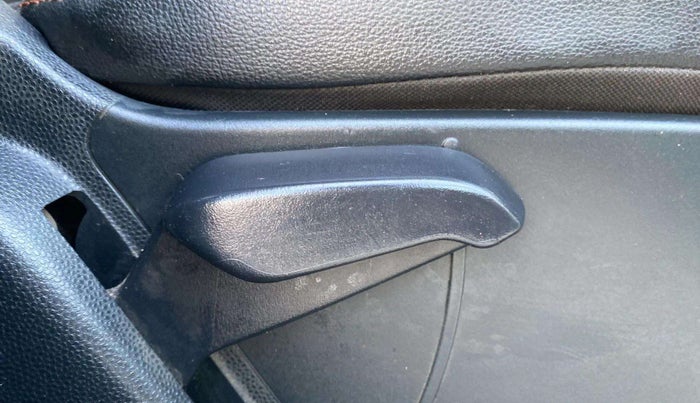 2020 Ford Ecosport TITANIUM 1.5L SPORTS(SUNROOF) DIESEL, Diesel, Manual, 65,010 km, Driver Side Adjustment Panel