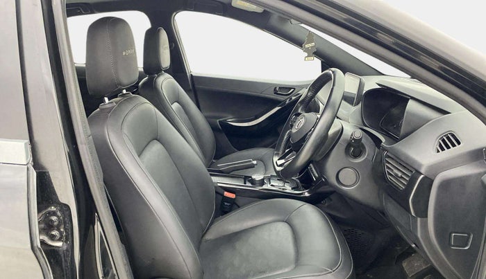 2021 Tata NEXON XZA PLUS (O) DIESEL DARK EDITION, Diesel, Automatic, 39,998 km, Right Side Front Door Cabin