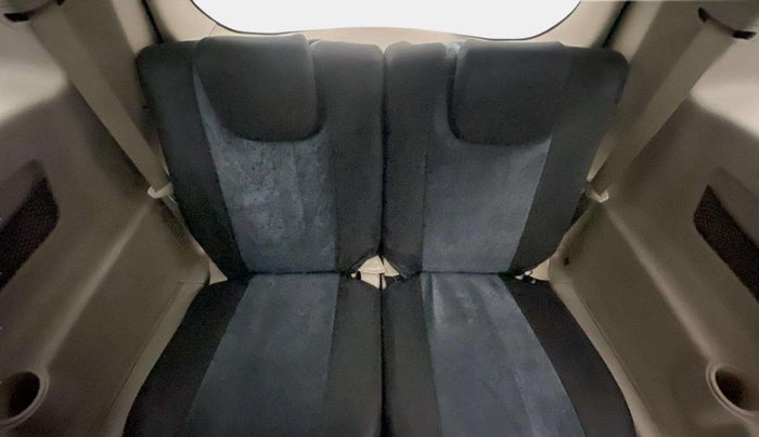 2015 Mahindra XUV500 W10, Diesel, Manual, 1,19,347 km, Third Seat Row ( optional )