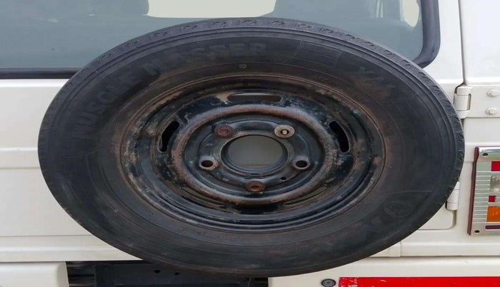 2019 Mahindra Bolero POWER PLUS SLX, CNG, Manual, 63,220 km, Spare Tyre
