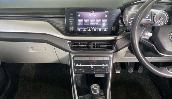 2023 Skoda KUSHAQ AMBITION 1.0L TSI MT, Petrol, Manual, 34,639 km, Air Conditioner