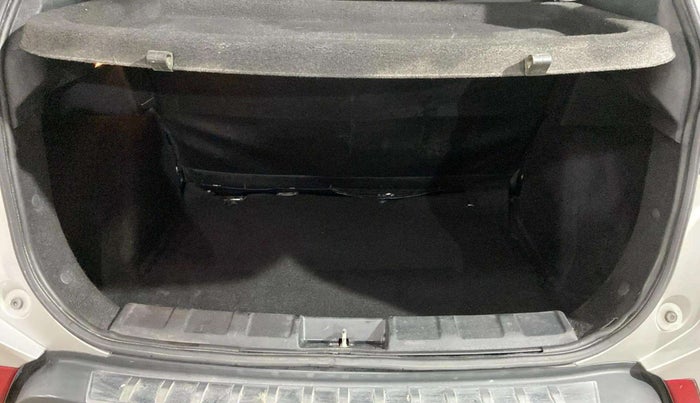 2019 Tata NEXON XZ PETROL, Petrol, Manual, 38,208 km, Boot Inside