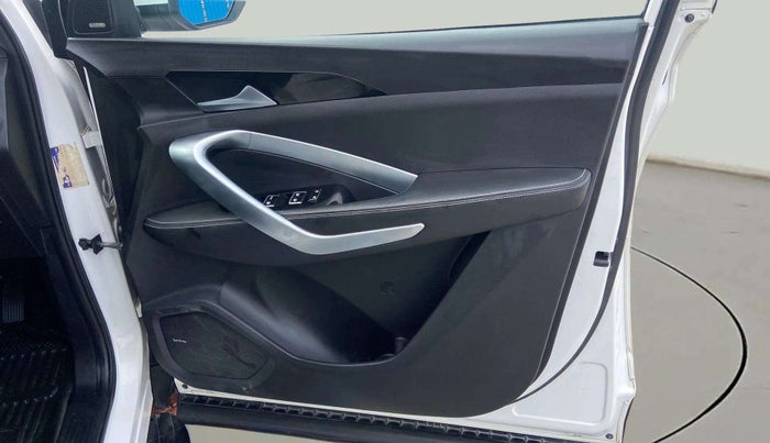 2020 MG HECTOR SMART 1.5 DCT PETROL, Petrol, Automatic, 90,925 km, Driver Side Door Panels Control