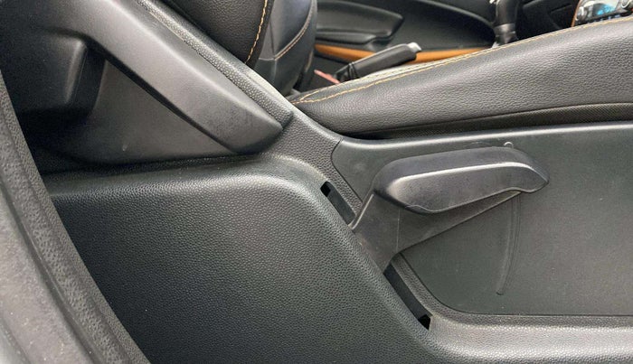 2021 Ford Ecosport TITANIUM 1.5 SPORTS(SUNROOF) PETROL, Petrol, Manual, 92,624 km, Driver Side Adjustment Panel