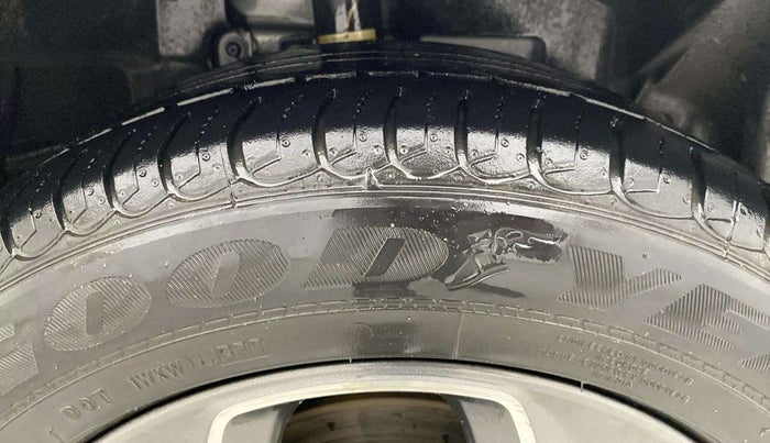 2021 Ford Ecosport TITANIUM 1.5 SPORTS(SUNROOF) PETROL, Petrol, Manual, 92,624 km, Right Front Tyre Tread