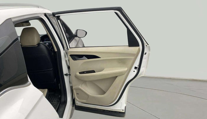 2021 MG HECTOR SHARP HYBRID 1.5 PETROL, Petrol, Manual, 60,541 km, RHS Rear Door