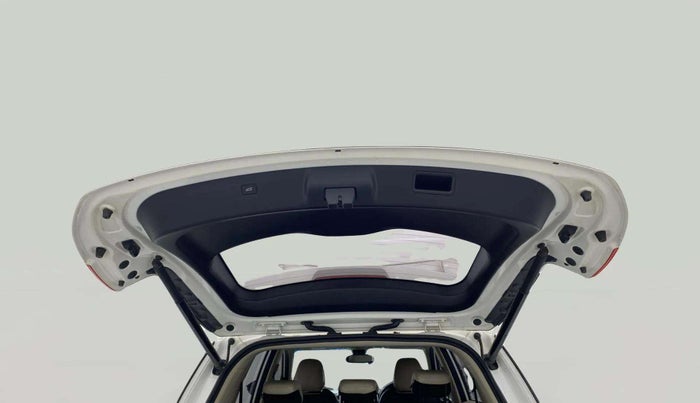 2021 MG HECTOR SHARP HYBRID 1.5 PETROL, Petrol, Manual, 60,541 km, Boot Door Open