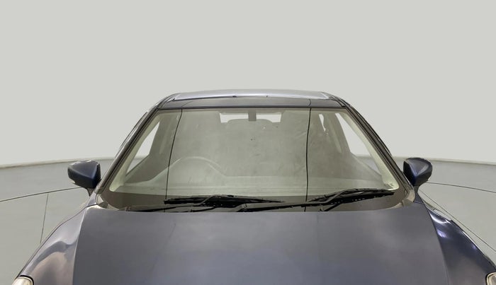 2016 Maruti Baleno ALPHA PETROL 1.2, Petrol, Manual, 98,680 km, Front Windshield