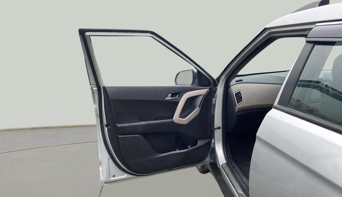 2016 Hyundai Creta SX PLUS 1.6 PETROL, Petrol, Manual, 1,17,492 km, LHS Front Door
