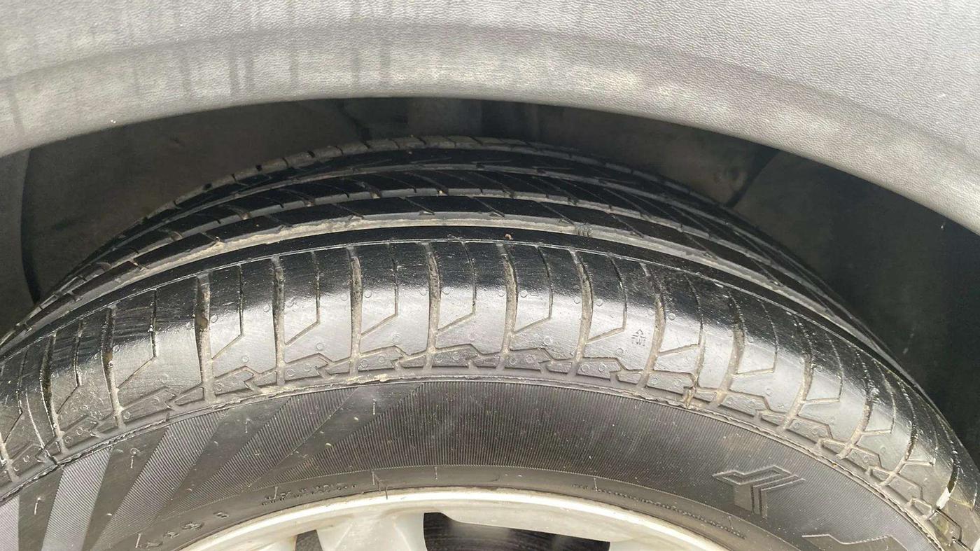 2016 Hyundai Creta SX PLUS 1.6 PETROL, Petrol, Manual, 1,17,552 km, Right Front Tyre Tread