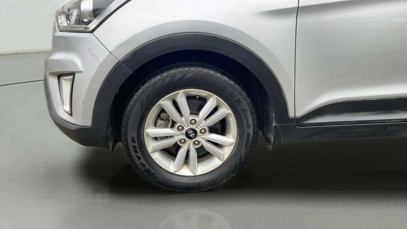 2016 Hyundai Creta SX PLUS 1.6 PETROL, Petrol, Manual, 1,17,552 km, Left Front Wheel