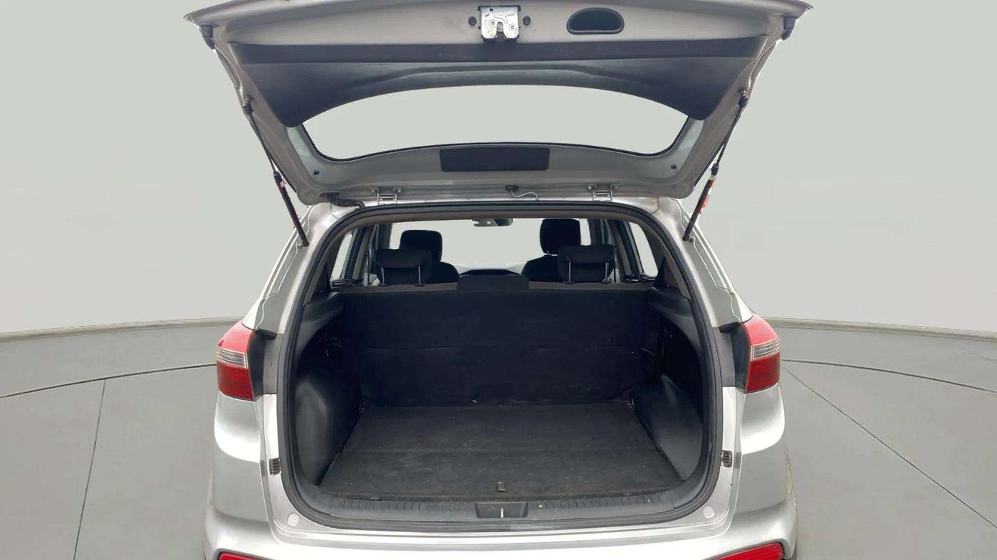 2016 Hyundai Creta SX PLUS 1.6 PETROL, Petrol, Manual, 1,17,552 km, Boot Open Zoomed View