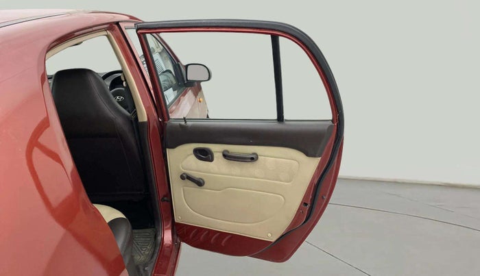 2013 Hyundai Santro Xing GLS, Petrol, Manual, 37,597 km, RHS Rear Door