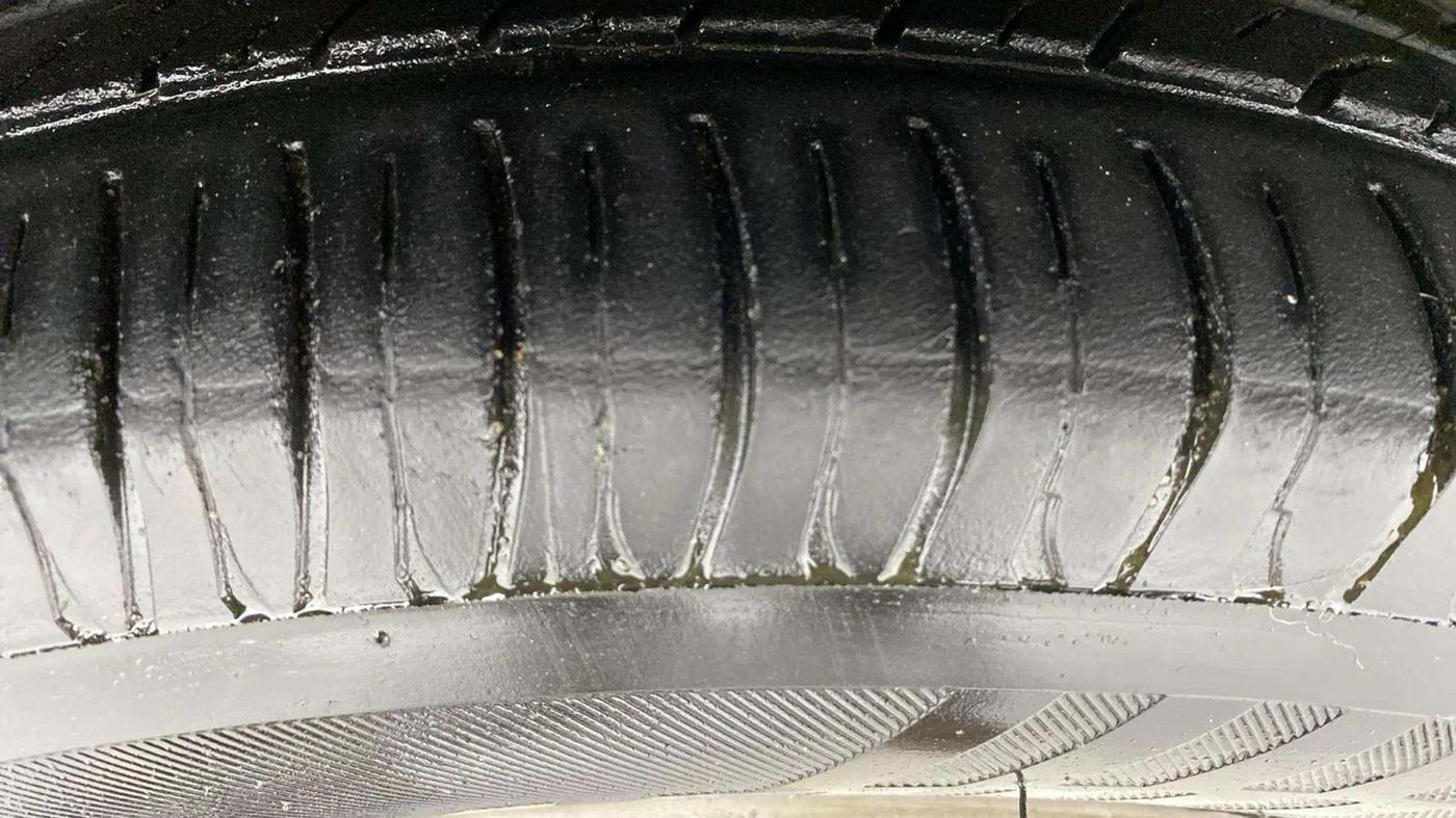2013 Hyundai Santro Xing GLS, Petrol, Manual, 37,597 km, Left Front Tyre Tread
