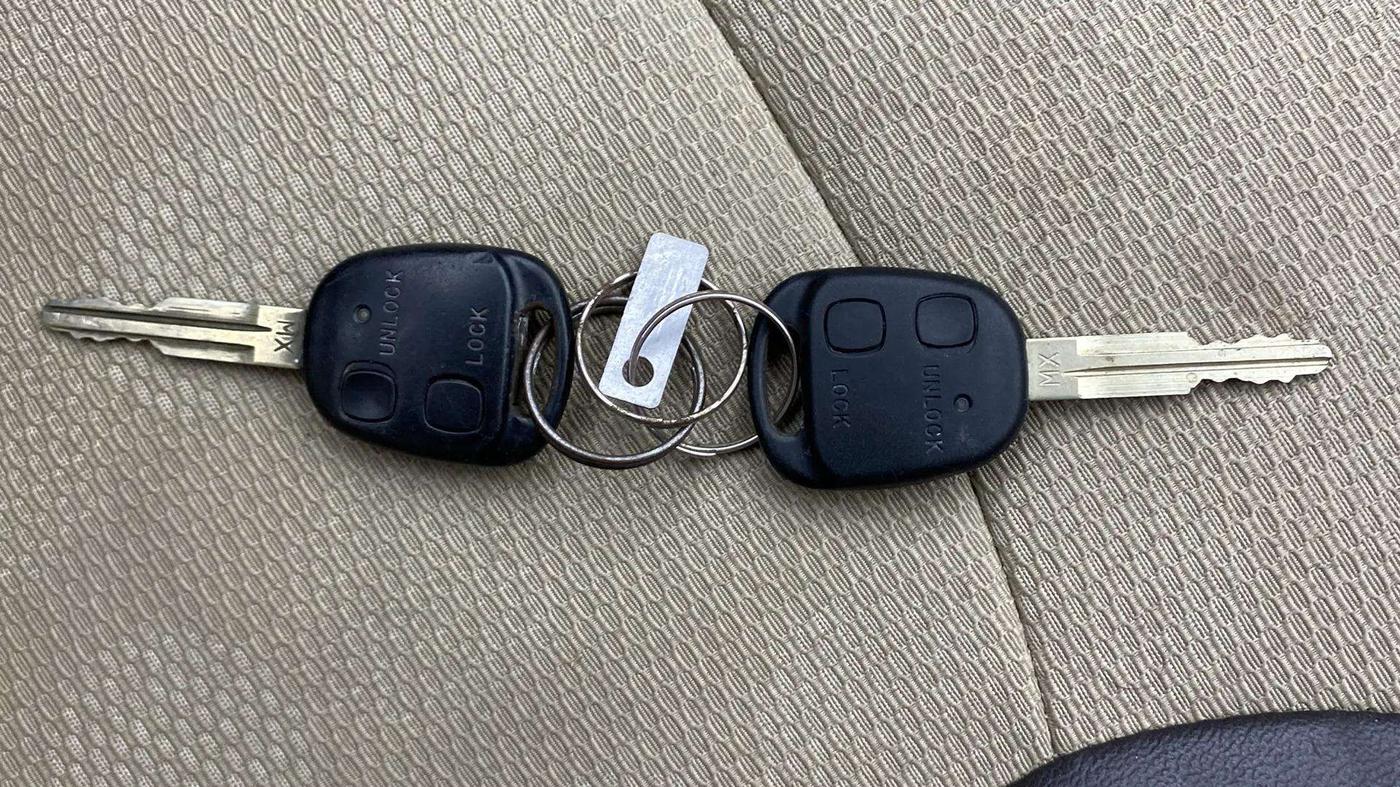 2013 Hyundai Santro Xing GLS, Petrol, Manual, 37,597 km, Key Close Up