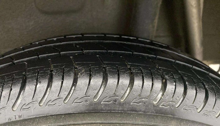 2022 Maruti S PRESSO VXI+, Petrol, Manual, 15,733 km, Left Rear Tyre Tread