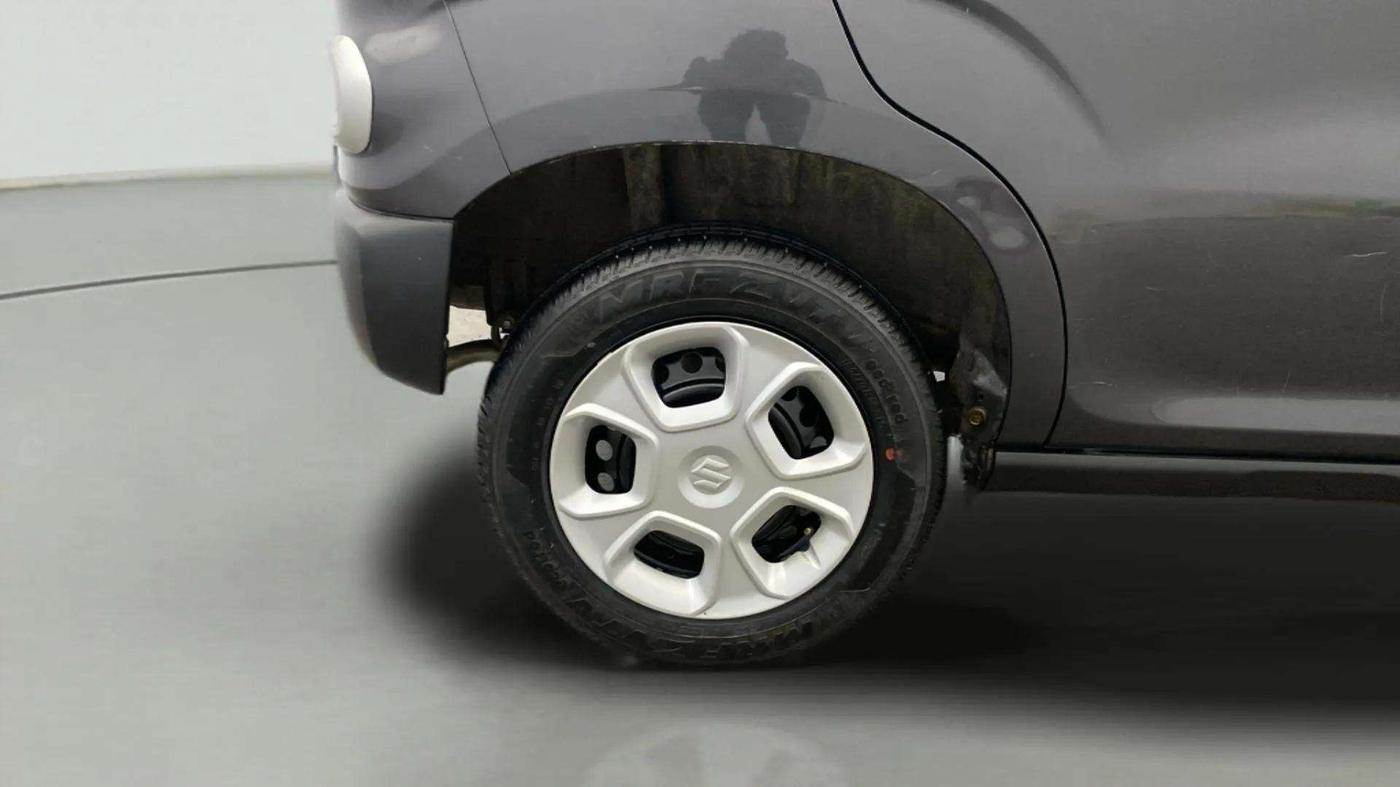 2022 Maruti S PRESSO VXI+, Petrol, Manual, 15,733 km, Right Rear Wheel