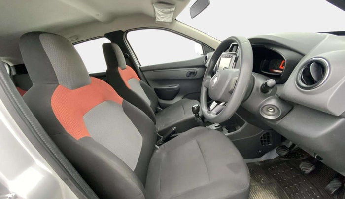 2016 Renault Kwid RXT 0.8, Petrol, Manual, 31,849 km, Right Side Front Door Cabin