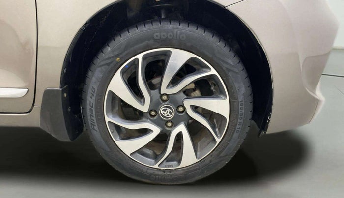 2019 Toyota Glanza V, Petrol, Manual, 35,813 km, Right Front Wheel