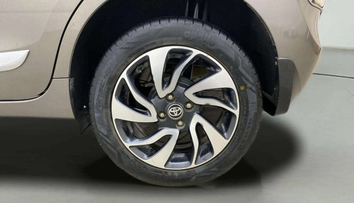 2019 Toyota Glanza V, Petrol, Manual, 35,813 km, Left Rear Wheel
