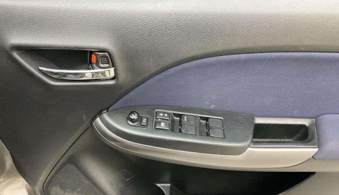 2019 Toyota Glanza V, Petrol, Manual, 35,813 km, Driver Side Door Panels Control