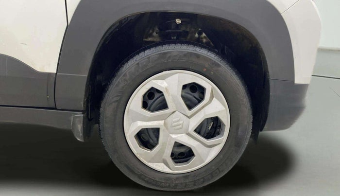 2022 Maruti BREZZA VXI SMART HYBRID, Petrol, Manual, 39,637 km, Right Front Wheel