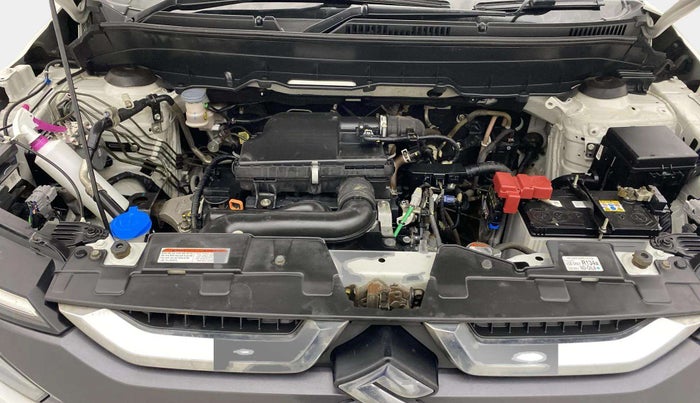 2022 Maruti BREZZA VXI SMART HYBRID, Petrol, Manual, 39,637 km, Engine View