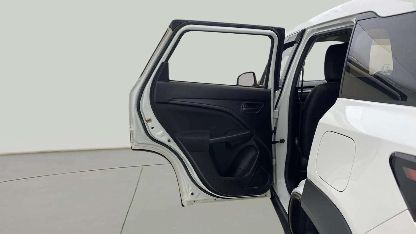 2022 Maruti BREZZA VXI SMART HYBRID, Petrol, Manual, 39,637 km, LHS Rear Door