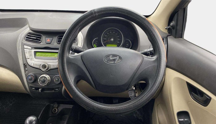 2013 Hyundai Eon MAGNA +, Petrol, Manual, 77,275 km, Steering Wheel Close Up