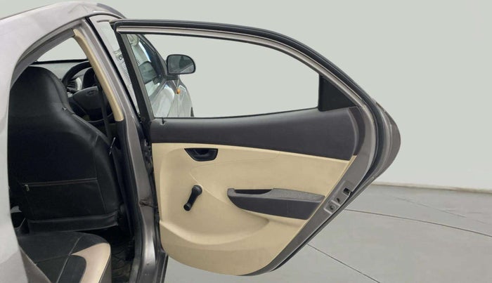 2013 Hyundai Eon MAGNA +, Petrol, Manual, 77,275 km, RHS Rear Door