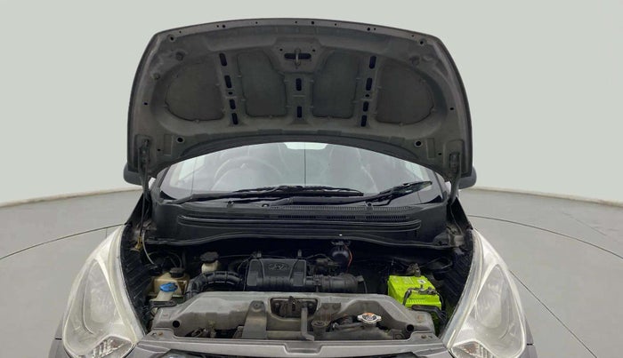 2013 Hyundai Eon MAGNA +, Petrol, Manual, 77,275 km, Open Bonet
